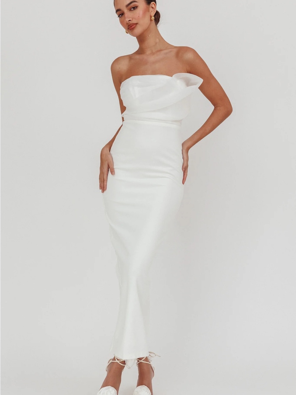 Selfie Leslie Strapless White Mermaid Dress